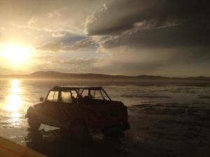 car-in-wet-playa